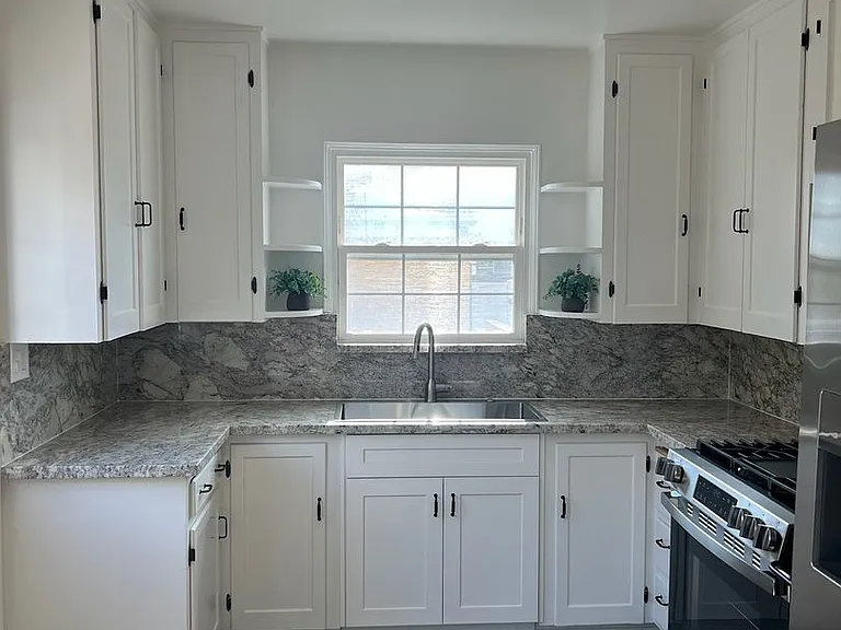 276 Landis Ave — Photo 10