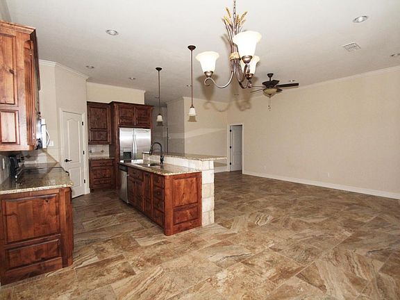 4th image of 3934 Carrera Ln
