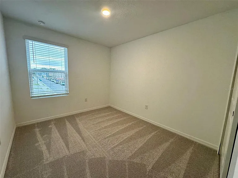 3037 Canary Ave — Photo 11