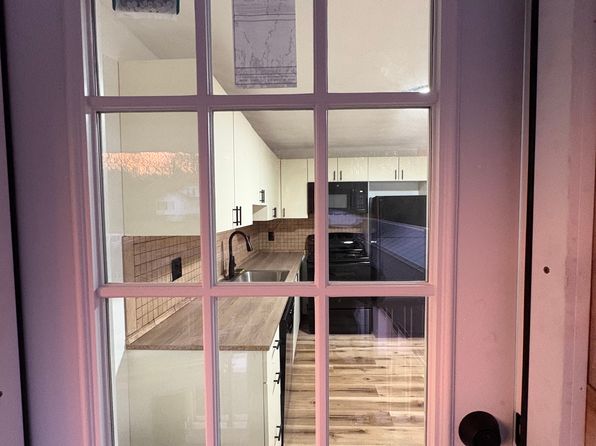 (undisclosed Address)