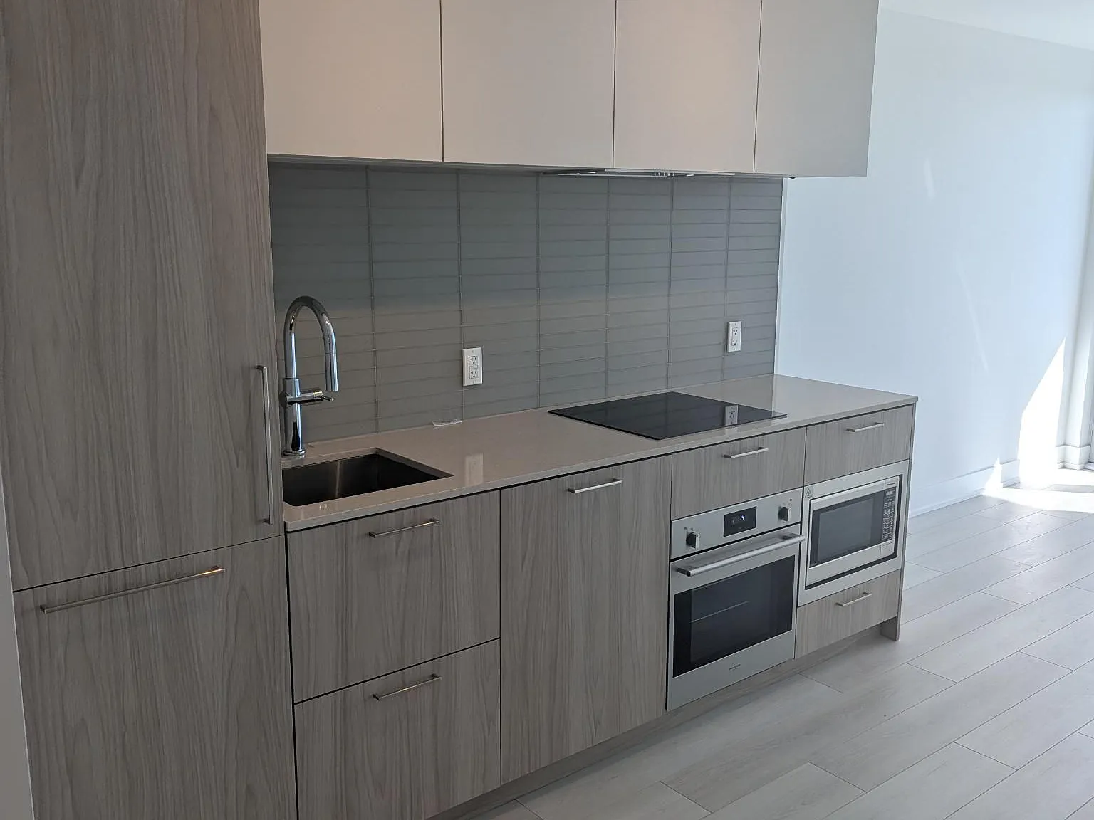 2 bed, $2,450 — Photo 2