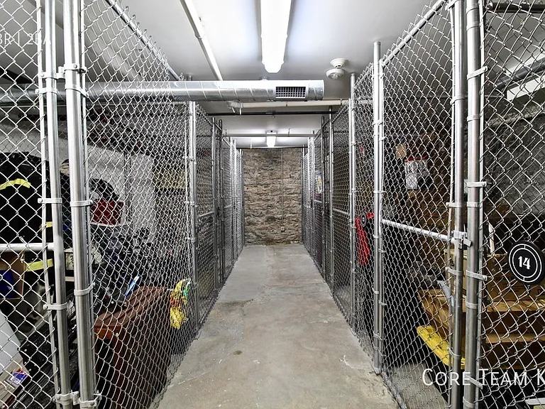 1513 Walnut St #502 — Photo 26