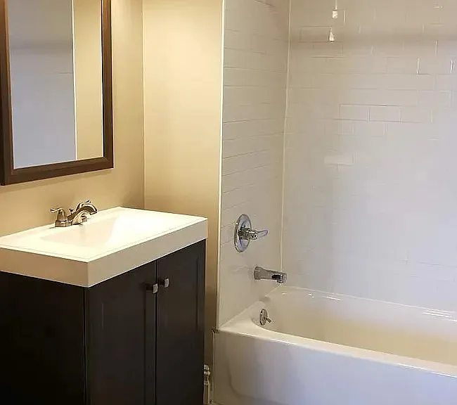 135-46 Grand Central Pkwy #4A — Photo 8