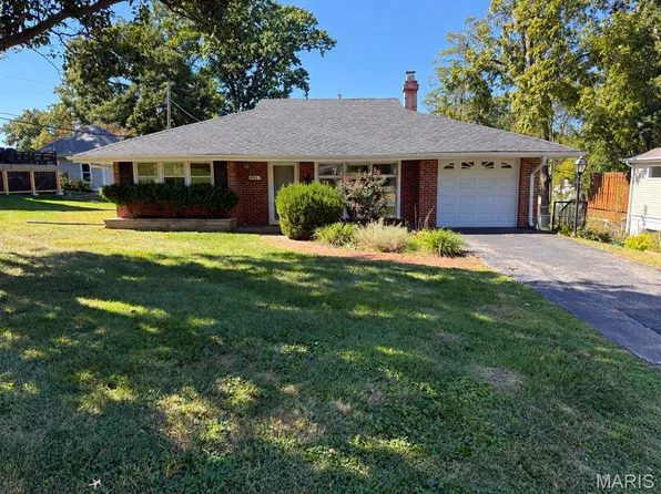 461 Clemens Ave, Saint Louis, MO 63122