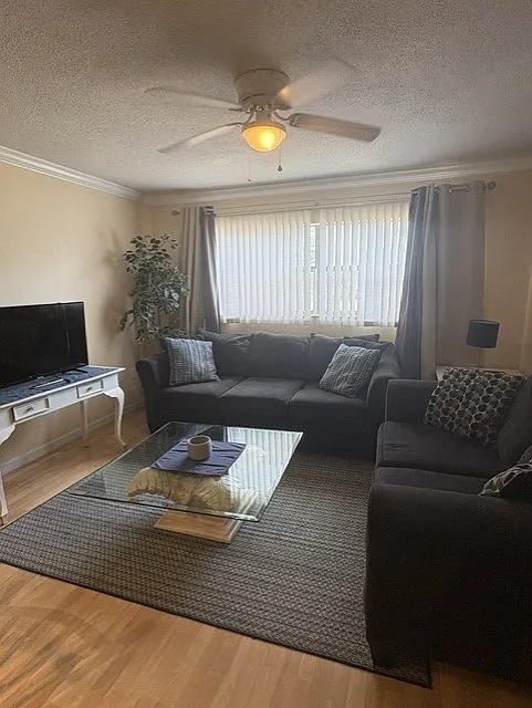 245 Center Rd — Photo 3