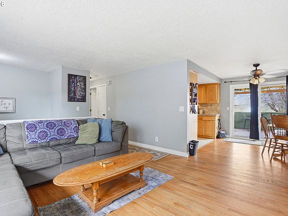 4th image of 15150 SE Arista Dr
