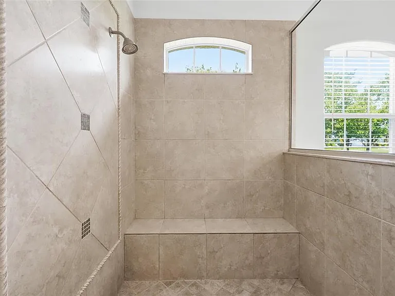 15449 Mulholland Rd — Photo 22