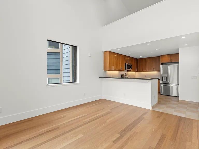 637 Natoma St #6 — Photo 9