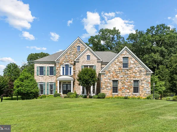 8614 Augusta Farm Ln, Gaithersburg, MD 20882