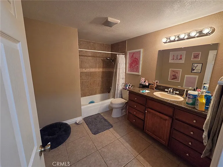 3697 Sierra Ave — Photo 17