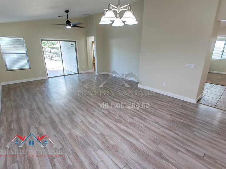 1868 W Desert Seasons Dr — Photo 16