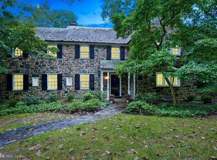 305 Overhill Rd, Baltimore, MD 21210