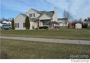 2nd image of 1045 Fox Ct