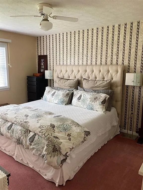 4 bed, 3.0 bath, 2180 sqft, $2,300 — Photo 3