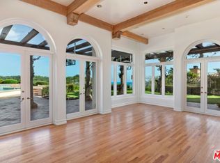 1821 Chastain Pkwy E, Pacific Palisades, CA 90272
