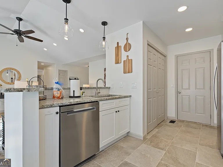 17 Northridge Dr — Photo 12