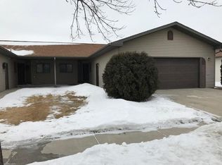 6331 105th Ave NW, Williston, ND 58852