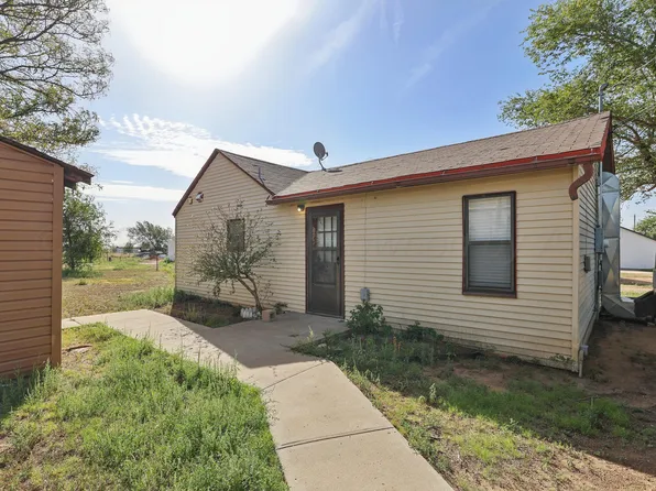 8406 Bluebonnet Dr, Amarillo, TX 79108