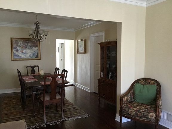 3rd image of 3636 Elmwood Ave