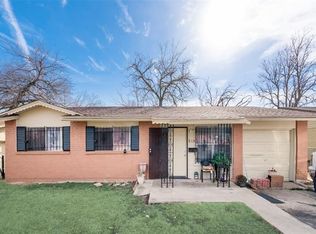 530 Seaside Dr, Dallas, TX 75232