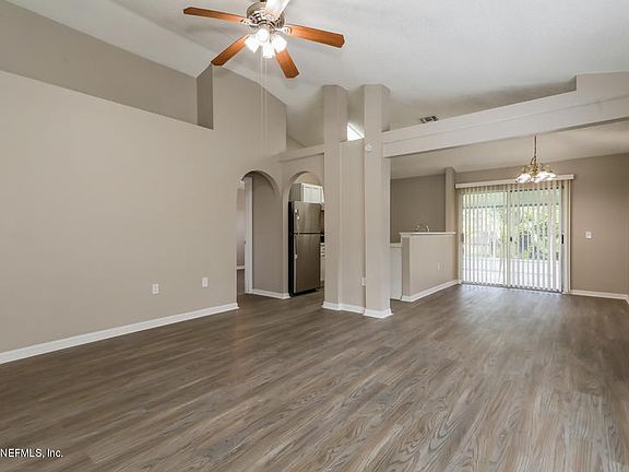 3rd image of 3447 Talisman Dr