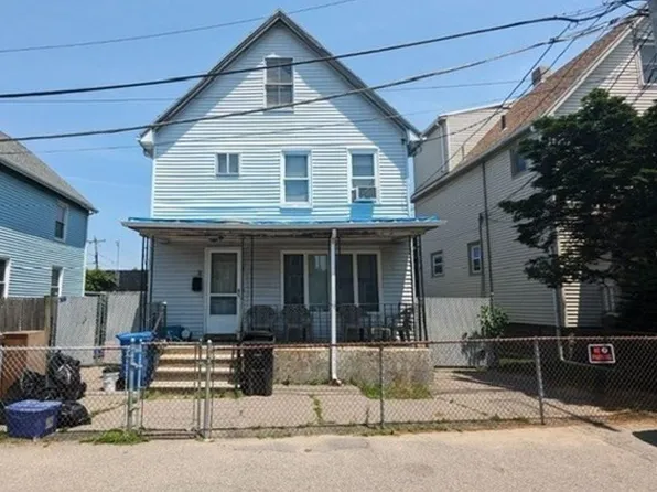 9 Fennell St, Somerville, MA 02145