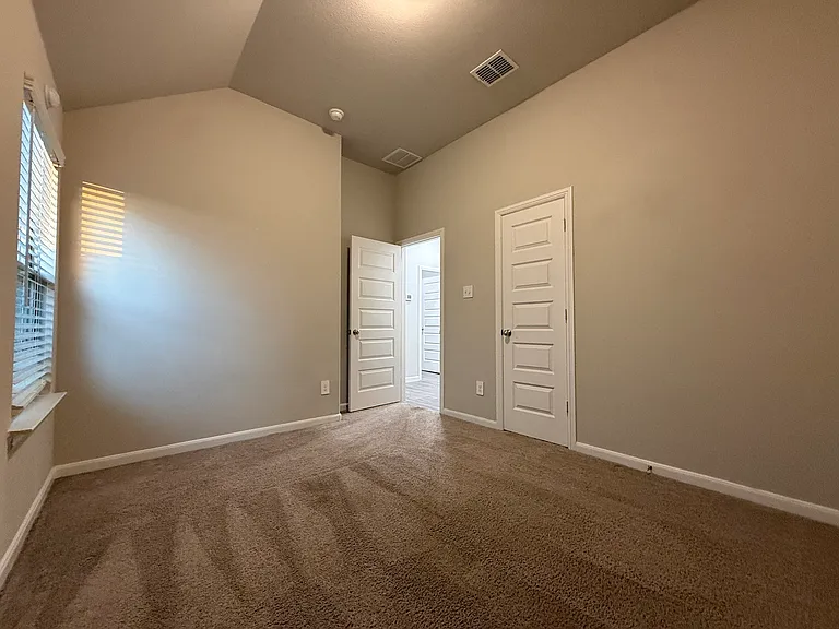 5431 Big Thicket Ln — Photo 19