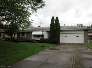 8502 Priem Rd, Strongsville, OH 44149