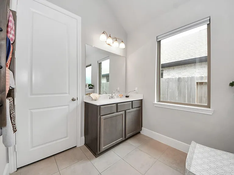 10514 Rigel Ridge Way — Photo 27
