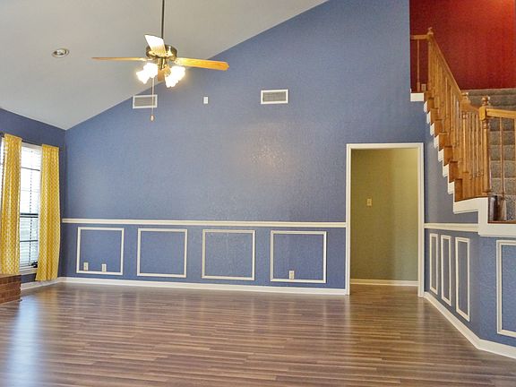 4th image of 4324 Woodstone Cir