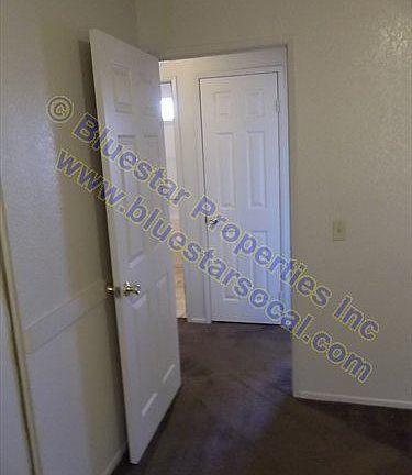 5th image of 13925 Smoketree St APT 4