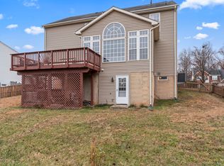 10496 Neale Sound Ct, Gainesville, VA
