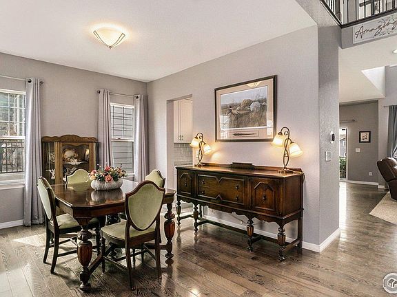3rd image of 3041 Dunbar Way