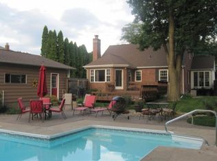 3219 14th St, Moline, IL 61265