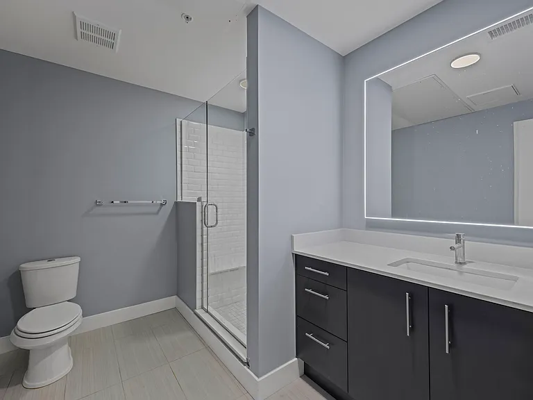 2525 Arapahoe St #D105 — Photo 13
