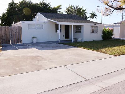 1105 N J Street, Lake Worth, FL, 33460