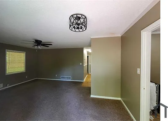 2606 Burdett Rd — Photo 11