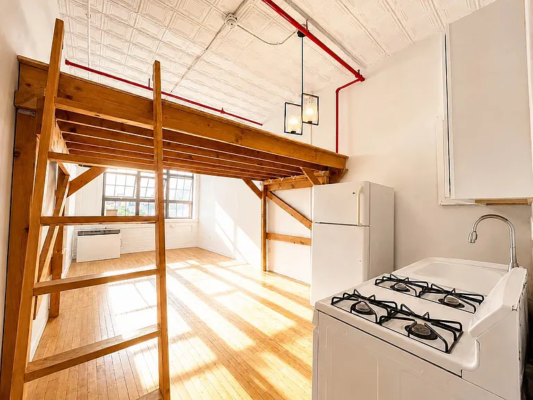 248 McKibbin St #4U — Photo 6