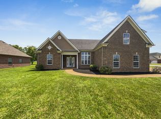 1208 Longwood Dr, Lascassas, TN 37085