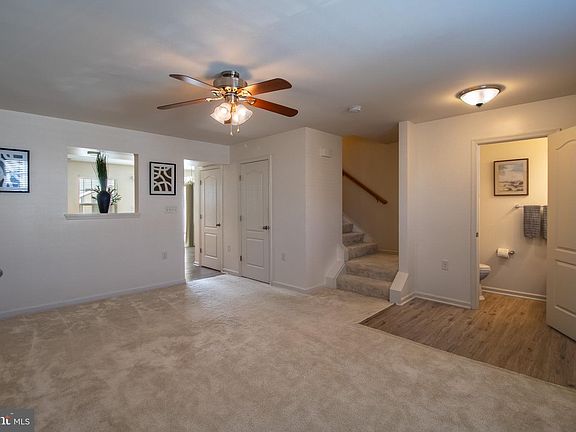 3rd image of 66 Fast View Dr