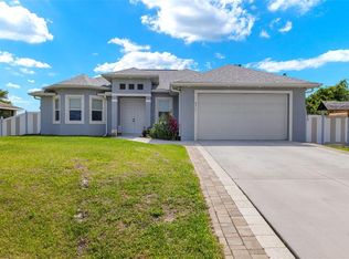 2711 37th St SW, Lehigh Acres, FL 33976