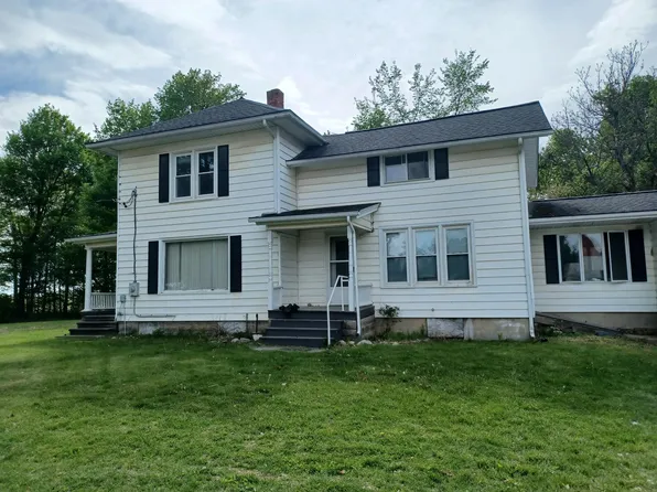 3320 W Hastings Lake Rd, Jonesville, MI 49250