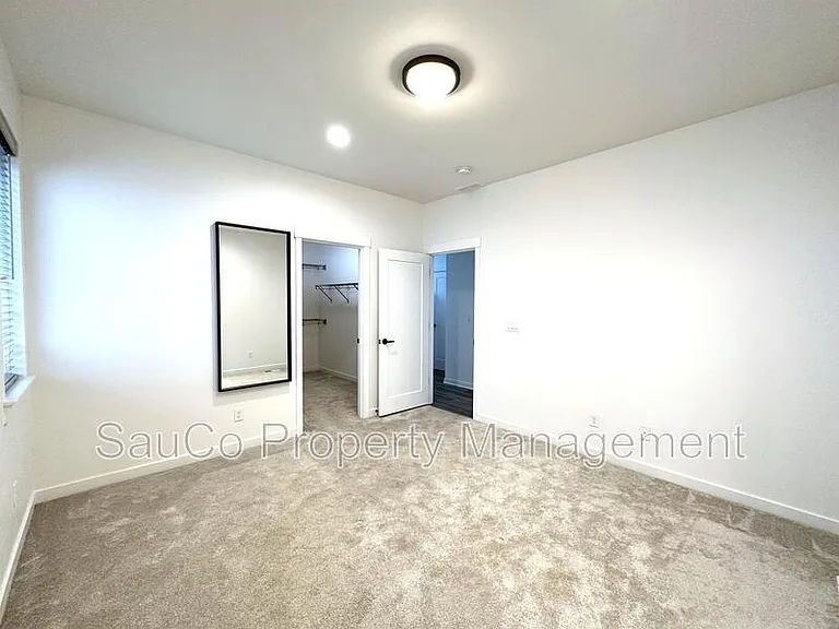 6442 SE Provence St — Photo 11