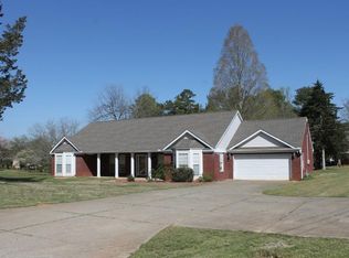 2850 S Waterworks Rd, Buford, GA 30518