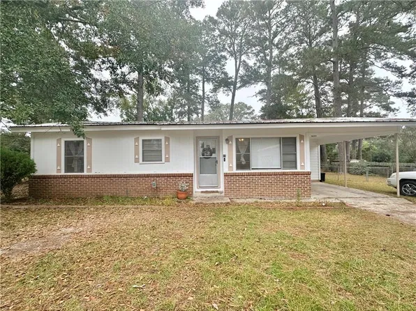 19 Melmoore Dr, Ball, LA 71405