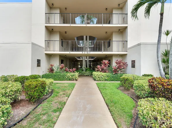5280 Las Verdes Circle #124, Delray Beach, FL 33484