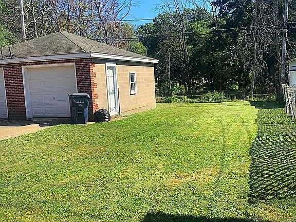 4th image of 127 Norfred Dr