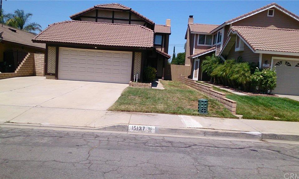 1st image of 15137 Paige Ave