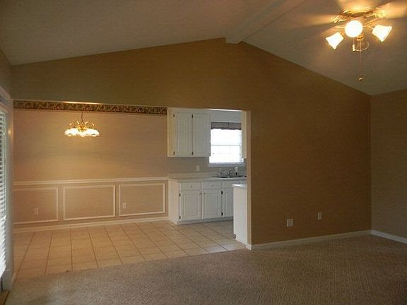 3rd image of 106 Abercorn Dr