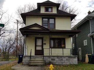 729 Townsend Pl, Niagara Falls, NY 14301